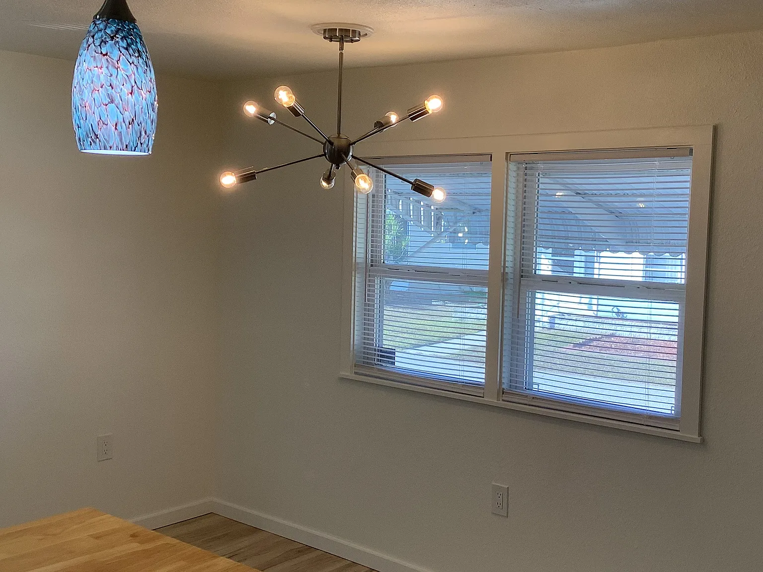 2 bed, 1085 sqft, $1,679 — Photo 3