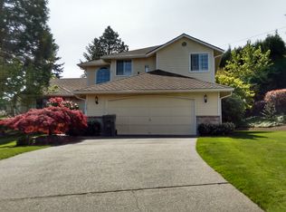 12409 NE 162nd St, Woodinville, WA 98072