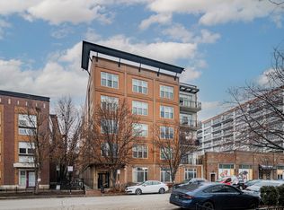 1228 W Monroe St UNIT 504, Chicago, IL 60607