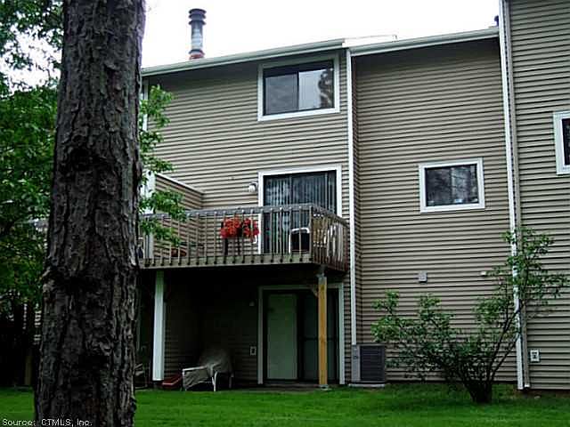 2nd image of 596 Mountain Rd APT E