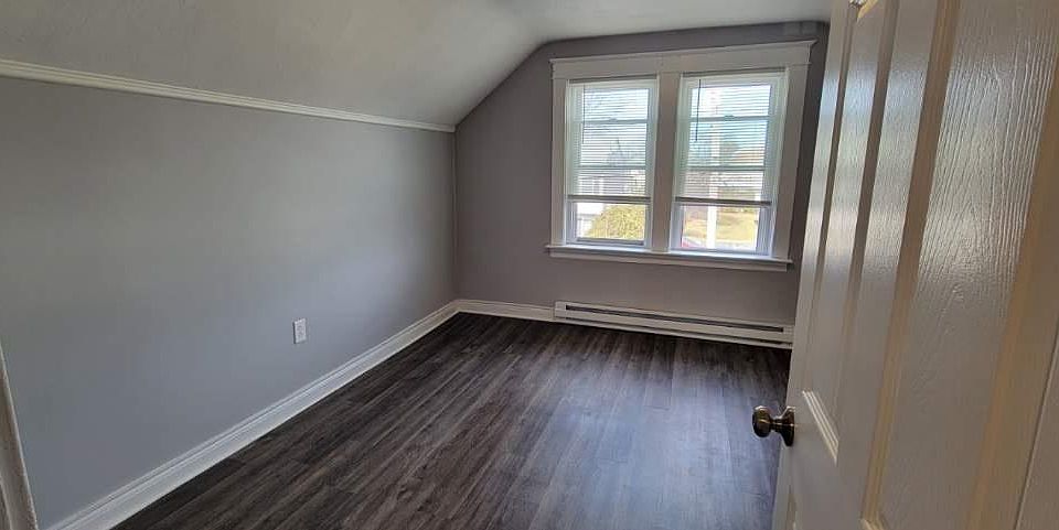 1st image of 121 Merrill St Floor 2