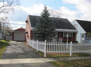 30 Keeler Dr, Albany, NY 12208