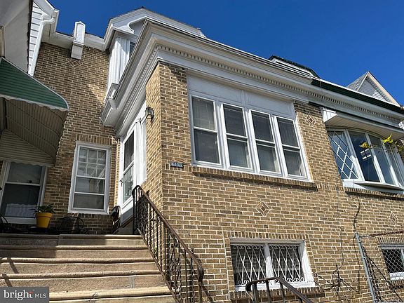 2nd image of 5455 W Montgomery Ave