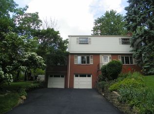 370 Newburn Drive, Mt Lebanon, PA