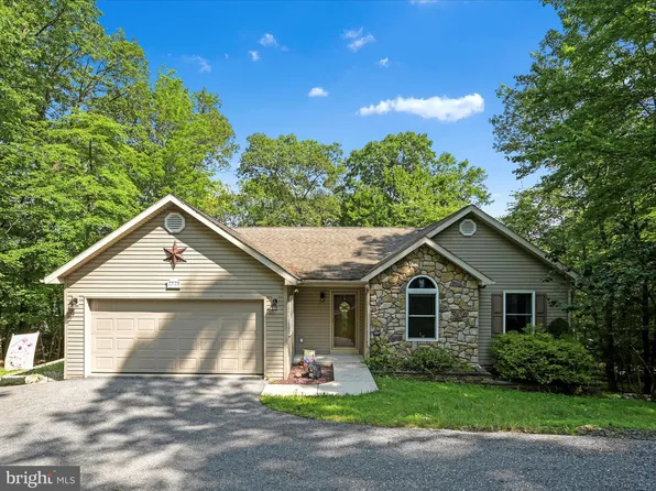 2528 Papoose Dr, Auburn, PA 17922