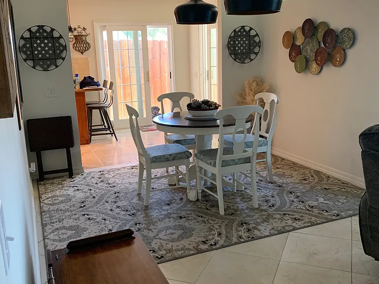 272 Walnut St — Photo 5