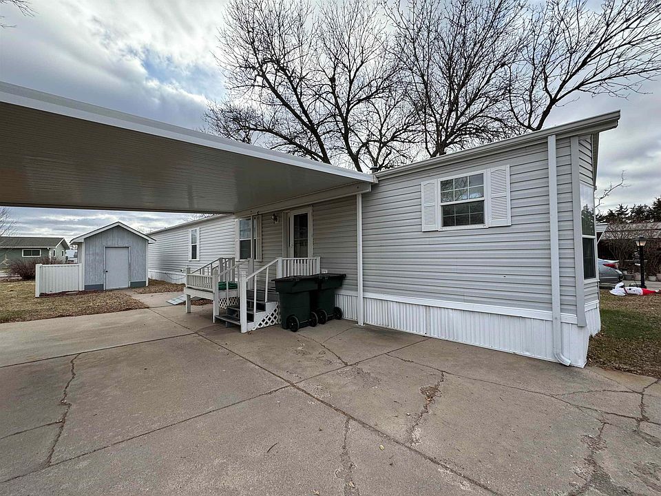 1st image of 3301 W 2nd #36