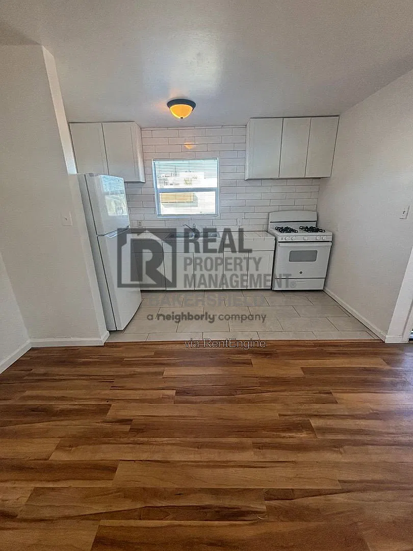 1 bed, 1.0 bath, 554 sqft, $1,000 — Photo 3