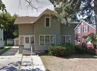 508 S 25th St, Manitowoc, WI 54220