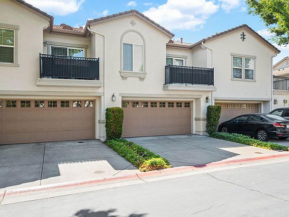 2nd image of 3301 N Park Dr Unit 1214