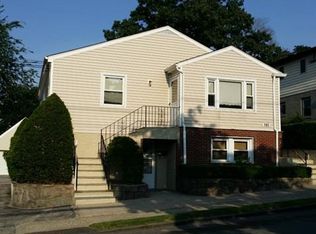 185 Murray Ave, Yonkers, NY 10704