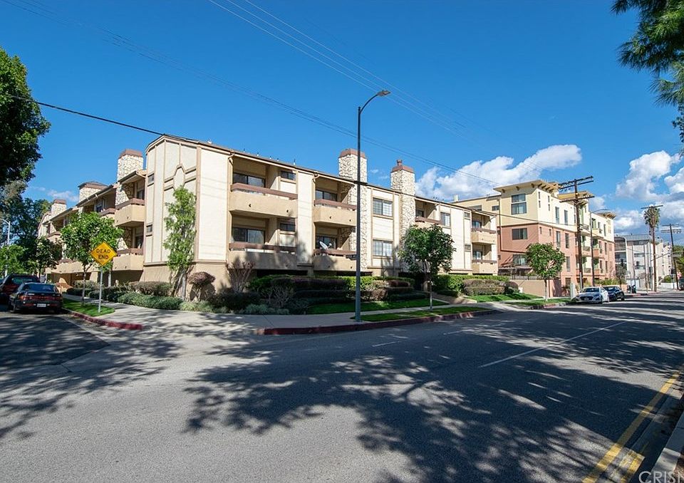 1st image of 12355 Chandler Blvd #202