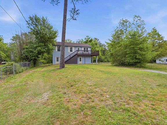3rd image of 4032 Mae Ln