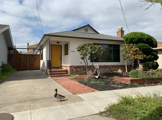 3268 Washington St, Alameda, CA 94501