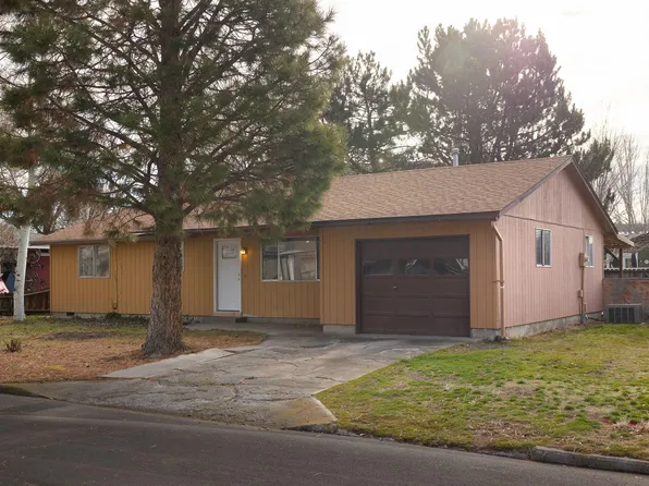 1200 SE 7th St, Prineville, OR 97754