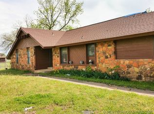 14524 W 16th St S, Sand Springs, OK 74063