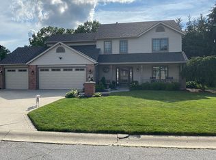 10121 River Rapids Run, Fort Wayne, IN 46845