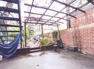 450 6th St #1, Brooklyn, NY 11215