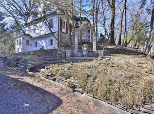 179 1st Ave #G, Kingston, NY 12401