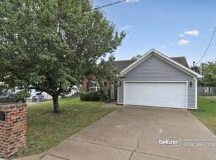 1108 Sima Shabat Ct, La Vergne, TN 37086