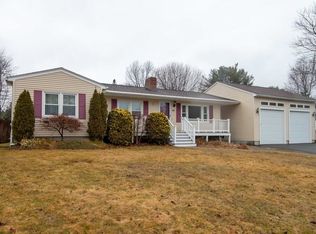 59 Nelson Rd, Cranston, RI 02921