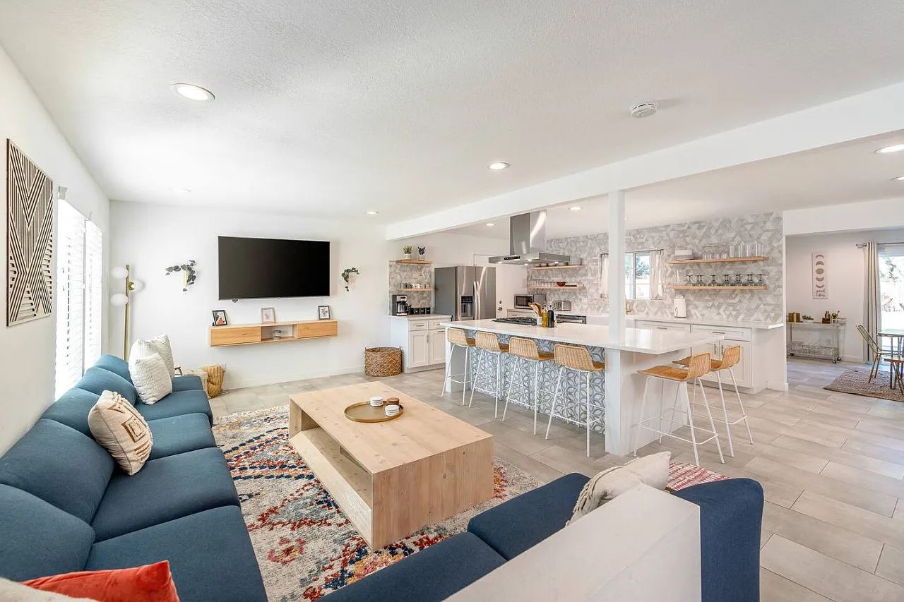E Joyce Dr, Palm Springs — Photo 4