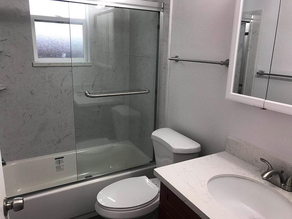 1st image of 233 S 44th St