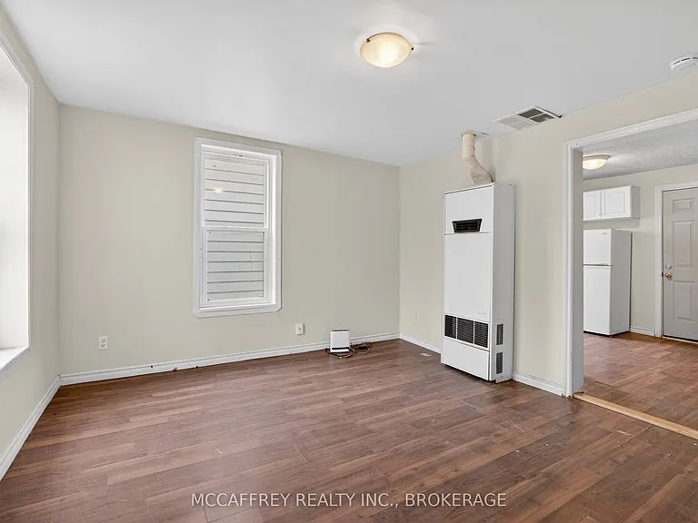45 Isabella St E — Photo 5