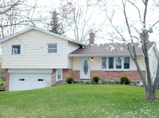 143 Tuckmere Dr, Painesville, OH 44077