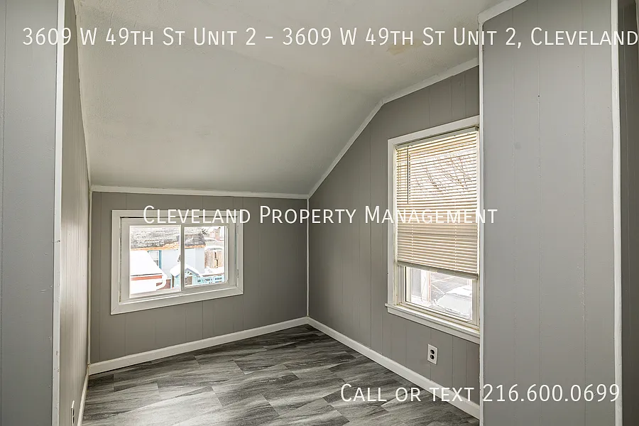 Updated West Side Cleveland Duplex — Photo 3