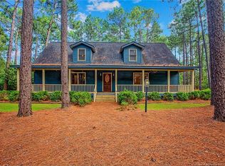 1864 Pinewood Ter, Fayetteville, NC 28304