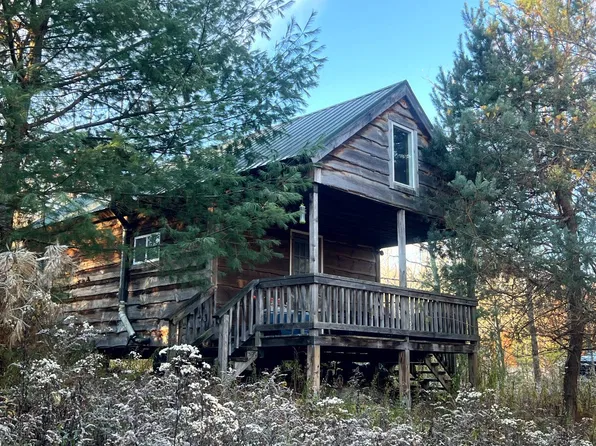 6058 Meadow Ln, Castorland, NY 13620