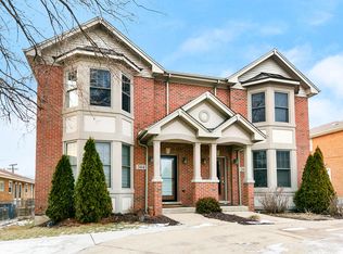 344 Maple Ave #344, Downers Grove, IL 60515