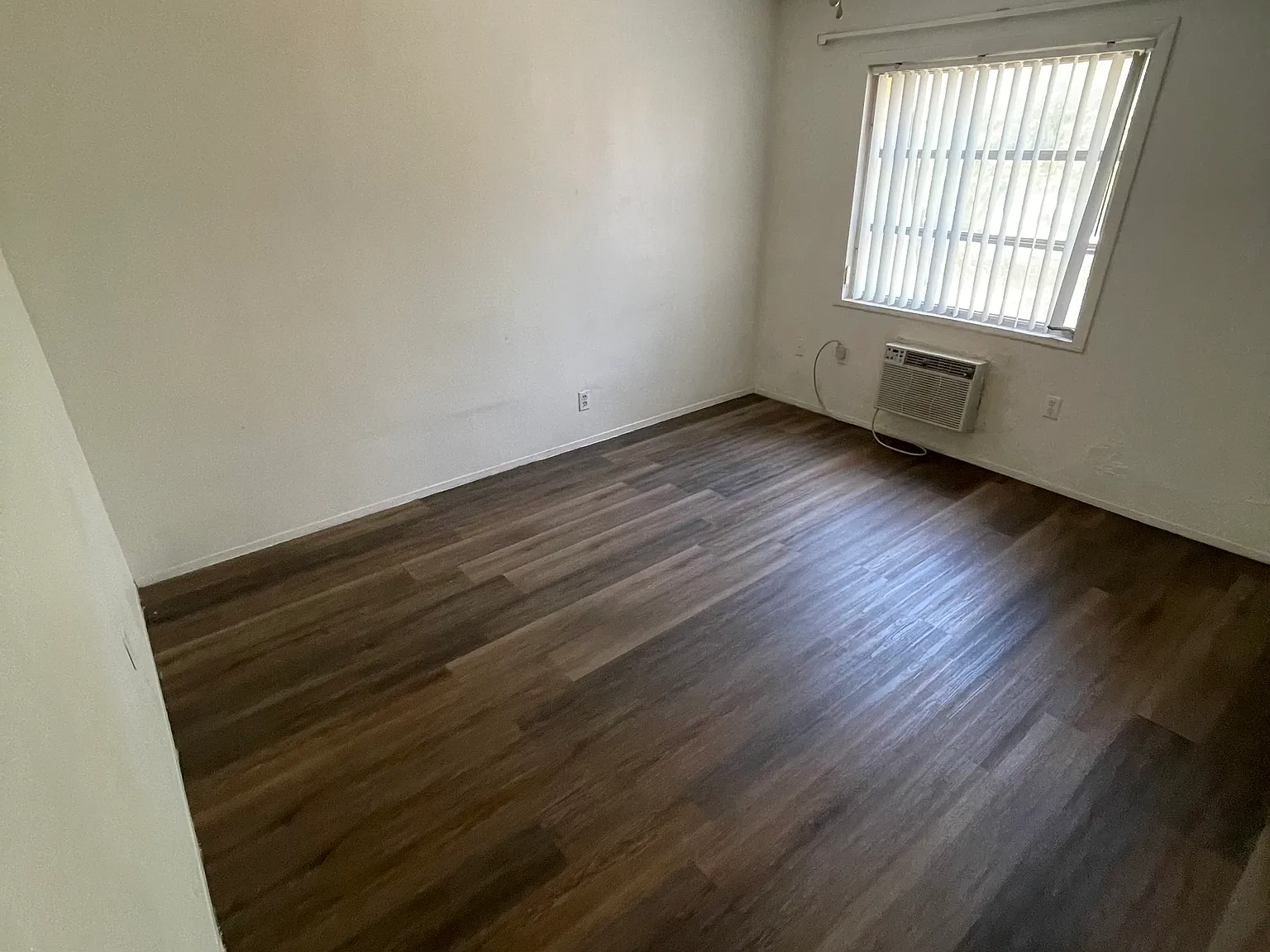 7506 New Jersey Ave — Photo 3