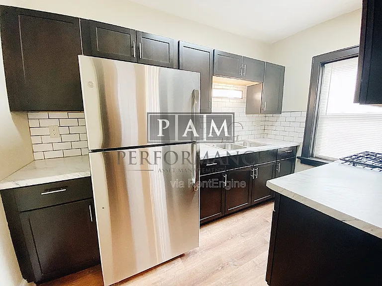 3835 N Humboldt Blvd #4 — Photo 4