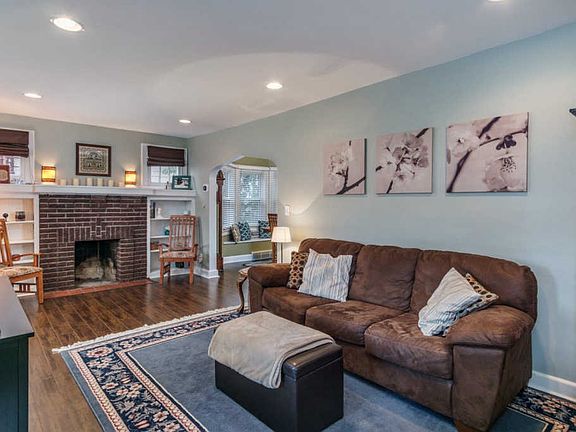 4th image of 5325 Wakefield Pl