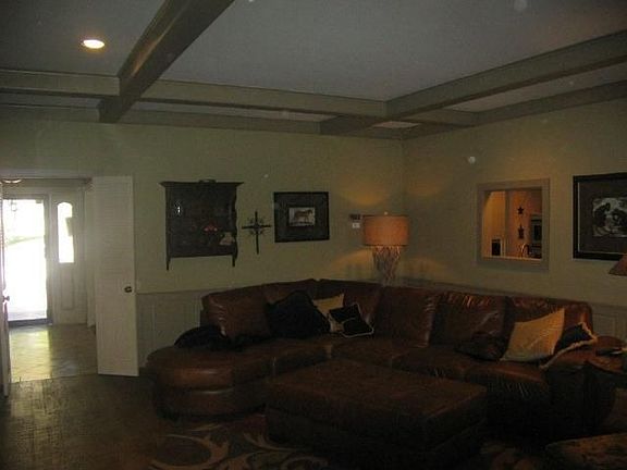 5th image of 4428 Tamarisk Dr