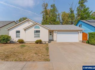 1859 Plateau St NE, Salem, OR 97305
