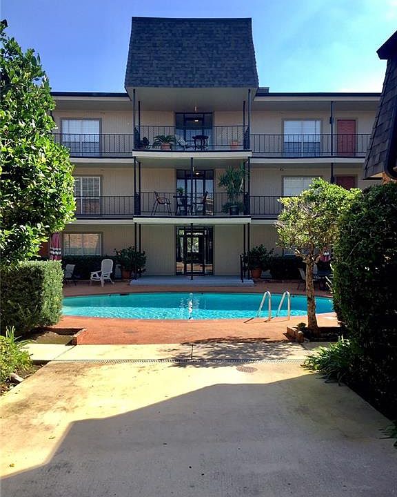 1st image of 2511 Metairie Lawn Dr #209