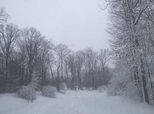 3566 Charitoo Rdg, Leonard, MI 48367