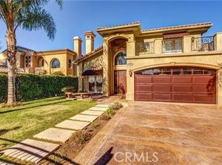 14739 Hesby St, Sherman Oaks, CA 91403