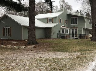 3115 Westacres Dr, West Bloomfield, MI 48324