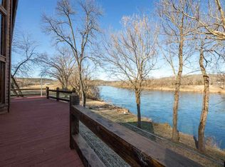 3389 County Road 108, Norfork, AR 72658