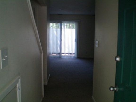 2nd image of 144 S Island Square Dr