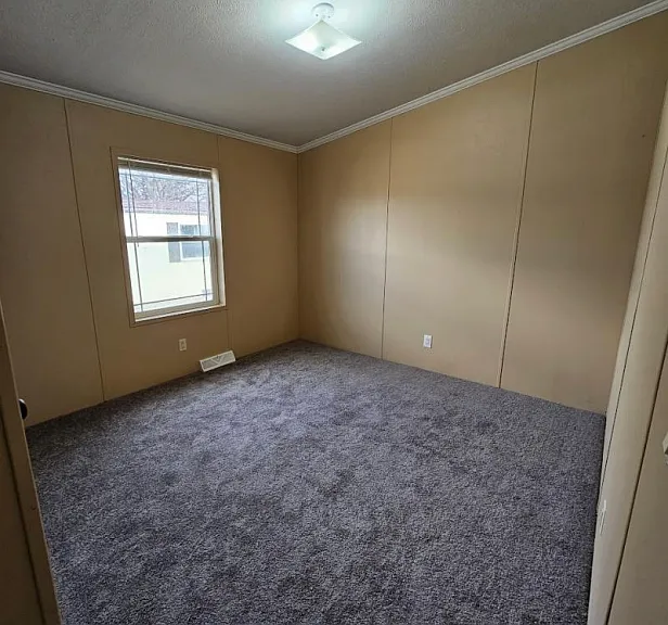 201 Pioneer Cir #201 — Photo 3