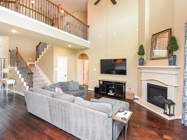 26230 Rustic Woods Ln — Photo 12
