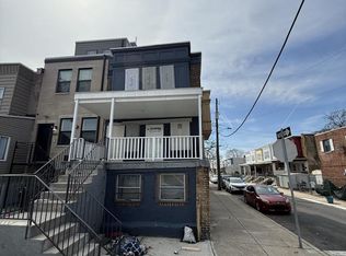 1018 S 53rd St, Philadelphia, PA 19143