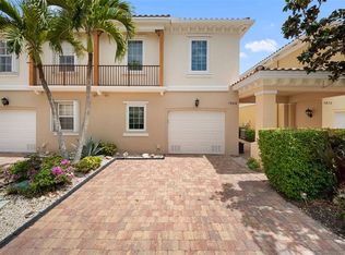 7668 Bergamo Ave, Sarasota, FL 34238
