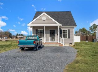 122 Birch Ln, Suffolk, VA 23432