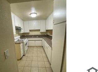 9129 Tobias Ave APT 102, Panorama City, CA 91402